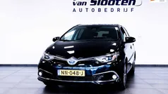 Gebruikt 2016 Toyota Auris Hybrid Business Edition Hatchback | € 13.950 (Eerlijke prijs)