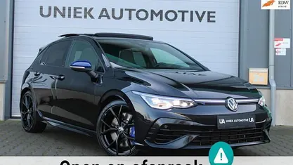 Occasion VW Golf VIII R 333 PK (244 kW) 2023 Hatchback