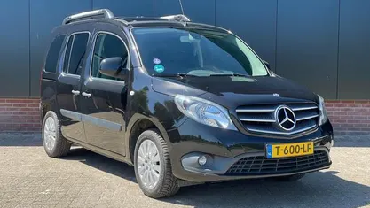 Zwart Gebruikt 2016 Mercedes Citan 112 Van | € 15.900 (Eerlijke prijs)