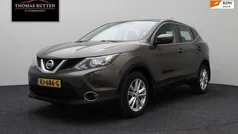 Gebruikt 2017 Nissan Qashqai N-Vision SUV | € 11.950 (Eerlijke prijs)