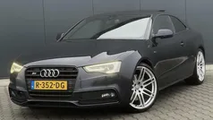 Blauw, metallic lak Gebruikt 2012 Audi S5 Comfort Coupé | € 17.990 (Eerlijke prijs)