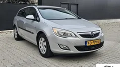Grijs Gebruikt 2011 Opel Astra Edition Stationwagen | € 5.299 (Eerlijke prijs)