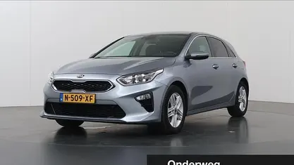 Gebruikt 2022 Kia Ceed Hatchback | € 19.835 (Eerlijke prijs)
