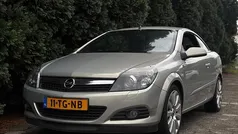 Gebruikt 2006 Opel Astra Cabriolet Cosmo Cabriolet | € 2.000 (Super prijs)