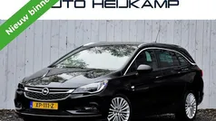 Zwart (metallic) Gebruikt 2019 Opel Astra Edition Stationwagen | € 13.950 (Eerlijke prijs)