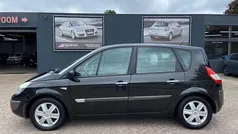 Gebruikt 2006 Renault Scénic II Expression MPV | € 1.995 (Eerlijke prijs)