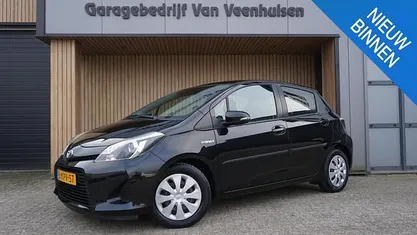 Occasion 2013 Toyota Yaris Hatchback | € 11.900 (Eerlijke prijs)