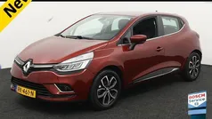 Rood Gebruikt 2017 Renault Clio IV Intens Hatchback | € 10.900 (Eerlijke prijs)