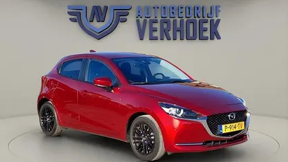 Rood Occasion 2022 Mazda 2 Luxury Hatchback | € 16.900 (Goede deal)