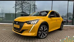 Gebruikt 2020 Peugeot 208 GT-line Hatchback | € 14.990 (Eerlijke prijs)