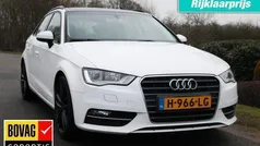 Wit Gebruikt 2015 Audi A3 Sportback Ambition Hatchback | € 15.650 (Eerlijke prijs)