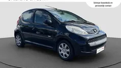 Gebruikt 2010 Peugeot 107 Hatchback | € 2.590 (Eerlijke prijs)
