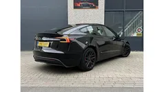 Gebruikt 2024 Tesla Model 3 Standard Range Sedan | € 34.999 (Eerlijke prijs)