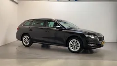 Zwart Gebruikt 2020 Skoda Octavia Business Line Stationwagen | € 15.900 (Eerlijke prijs)