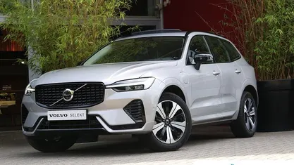 Occasion Volvo XC60 Plus 253 PK (186 kW) 2024 Grijs SUV