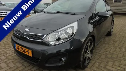 Occasion 2013 Kia Rio Hatchback | € 9.450 (Goede deal)
