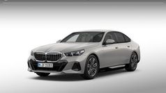 Gebruikt 2025 BMW 530e M Sport Sedan | € 76.575 (Super prijs)
