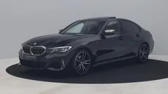 Zwart Gebruikt 2020 BMW M340 Executive Sedan | € 48.500 (Eerlijke prijs)