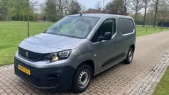 Gebruikt 2020 Peugeot Partner Premium MPV | € 10.950 (Eerlijke prijs)