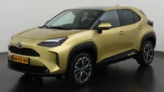 Goud Gebruikt 2022 Toyota Yaris Cross Executive SUV | € 27.695 (Eerlijke prijs)