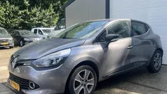 Grijs Gebruikt 2015 Renault Clio IV Night&Day Hatchback | € 5.750 (Eerlijke prijs)