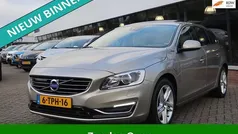 Grijs Gebruikt 2014 Volvo V60 Summum Stationwagen | € 7.945 (Eerlijke prijs)