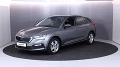 Grijs Gebruikt 2024 Skoda Scala Ambition Hatchback | € 21.849 (Eerlijke prijs)