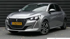 Grijs Gebruikt 2021 Peugeot 208 Allure Hatchback | € 14.895 (Eerlijke prijs)