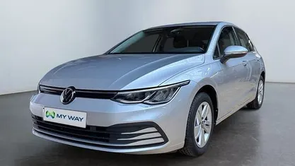 Zilver Gebruikt 2021 VW Golf Sedan | € 18.490 (Goede deal)