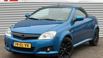 Occasion 2006 Opel Tigra Sport Cabriolet | € 2.948 (Eerlijke prijs)