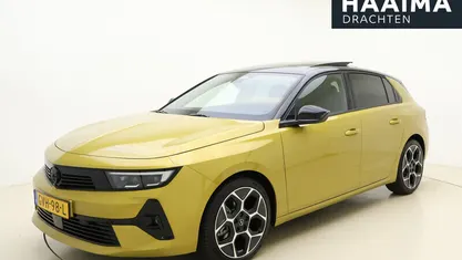 Blauw Occasion 2024 Opel Astra Ultimate Hatchback | € 30.950 (Eerlijke prijs)