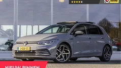 Gebruikt 2020 VW Golf VIII Style Hatchback | € 24.445 (Eerlijke prijs)