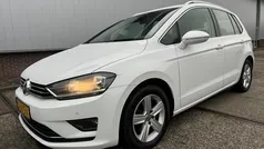 Wit, metallic lak Gebruikt 2014 VW Golf Sportsvan Highline MPV | € 7.950 (Eerlijke prijs)