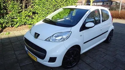 Occasion Peugeot 107 68 PK (50 kW) 2010 Hatchback