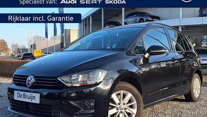 Zwart Occasion 2016 VW Golf Sportsvan Comfortline MPV | € 12.950 (Eerlijke prijs)