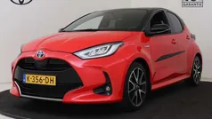 Rood Gebruikt 2020 Toyota Yaris Hybrid Edition Hatchback | € 21.450 (Eerlijke prijs)