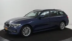 Gebruikt 2022 BMW 318 Basis Stationwagen | € 23.900 (Super prijs)