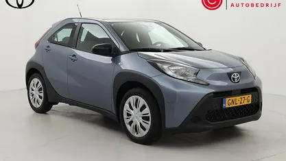 Gebruikt 2024 Toyota Aygo X Play SUV | € 17.999 (Eerlijke prijs)