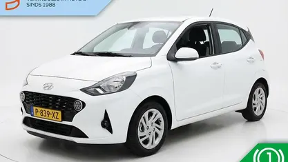 Wit Occasion 2022 Hyundai i10 Comfort Hatchback | € 12.790 (Eerlijke prijs)