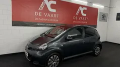 Grijs Gebruikt 2012 Toyota Aygo Hatchback | € 5.499 (Super prijs)