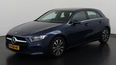 Blauw Gebruikt 2019 Mercedes A180 Business Hatchback | € 23.895 (Super prijs)