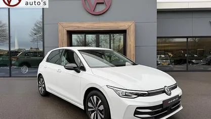 Occasion 2025 VW Golf VIII Goal Hatchback | € 31.745 (Super prijs)