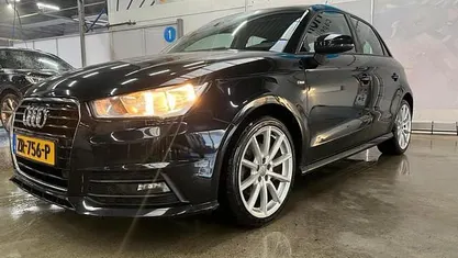 Occasion 2015 Audi A1 Sportback Sport Hatchback | € 13.999 (Eerlijke prijs)