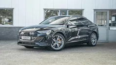 Zwart Gebruikt 2022 Audi e-tron Advanced SUV | € 34.950 (Eerlijke prijs)