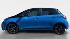 Blauw Gebruikt 2018 Toyota Yaris Hybrid Active Hatchback | € 14.630 (Eerlijke prijs)