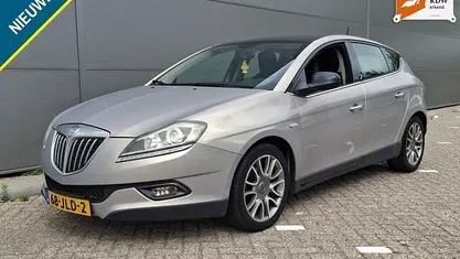 Occasion Lancia Delta 120 PK (88 kW) 2009 Beige Hatchback
