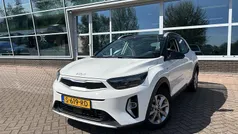 Gebruikt 2023 Kia Stonic SUV | € 20.900 (Eerlijke prijs)