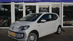 Wit Gebruikt 2013 VW up! high up! Hatchback | € 6.250 (Eerlijke prijs)