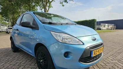 Blauw Gebruikt 2010 Ford Ka Cool & Sound Edition Hatchback | € 2.499 (Goede deal)