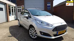 Grijs Gebruikt 2016 Ford Fiesta Titanium Hatchback | € 9.700 (Eerlijke prijs)